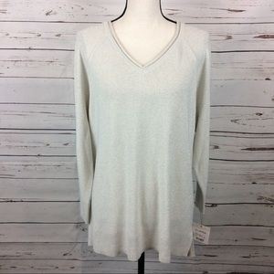 Liz Claiborne V-Neck Grey/Silver Sweater, Size XL
